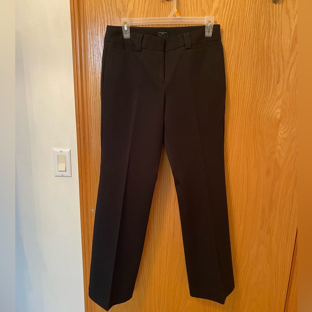 Ann Taylor signature cut size 2 black wide leg trousers